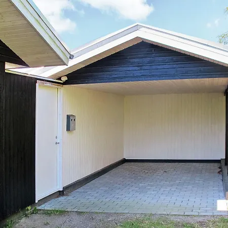 Casa de Férias Three-bedroom Holiday In 40